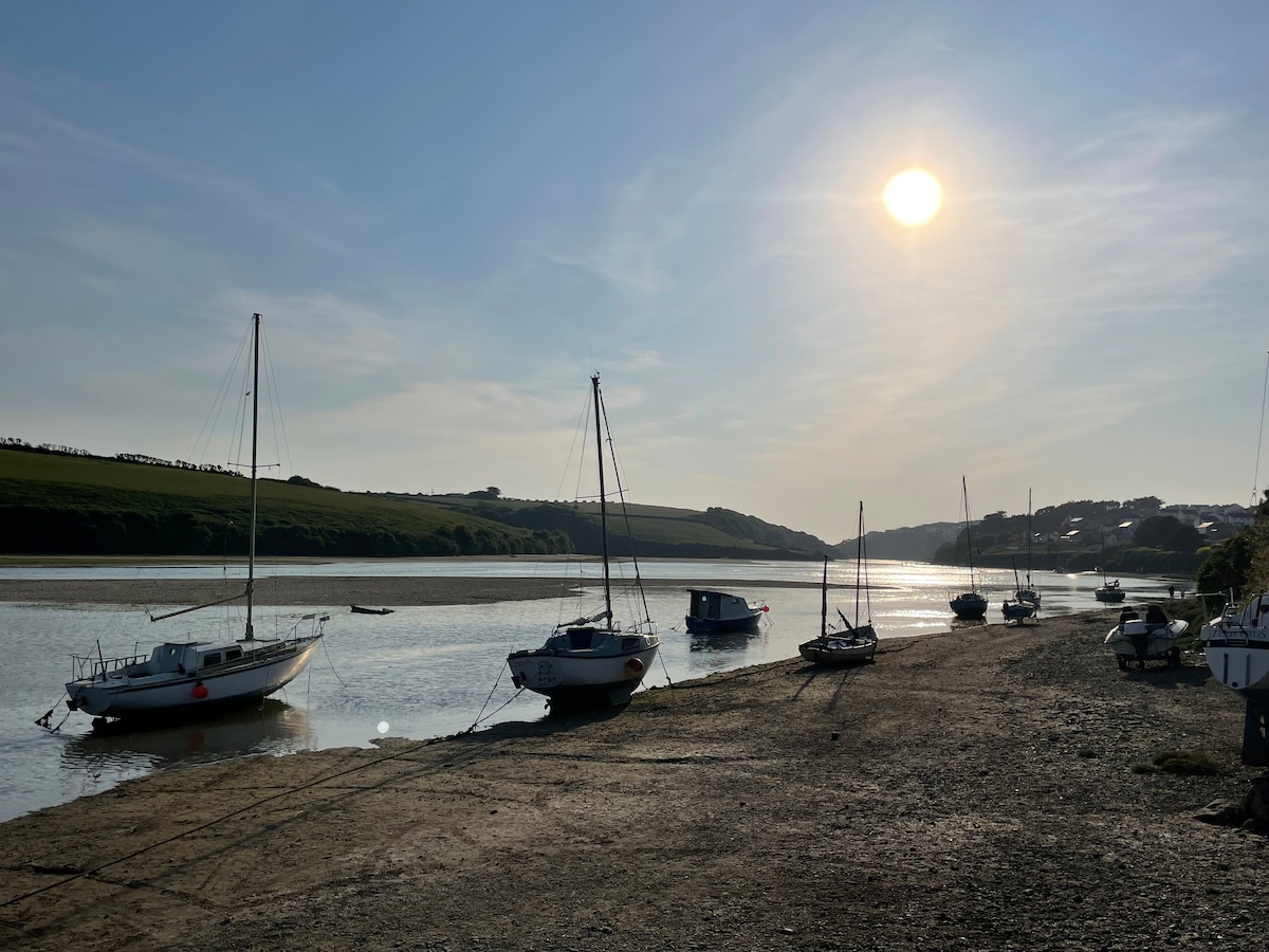 Stunning view of Newquay Gannel.