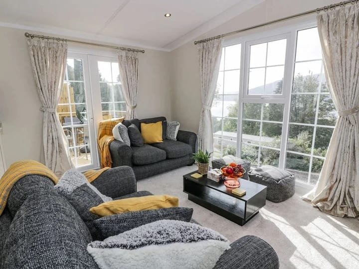 Park Home With Loch Views - Dunoon