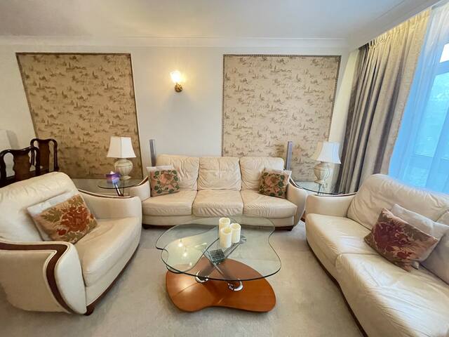 Tussauds Appartment gallery image 2