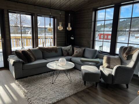 Semi-detached house by ski slope and cross-country tracks