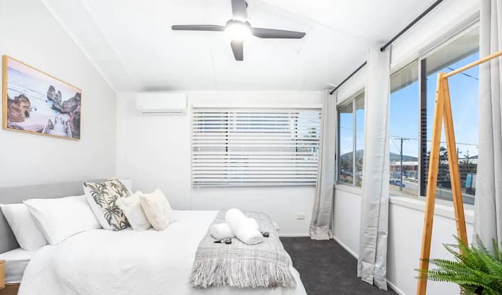 Bedroom 3 - Queen bed