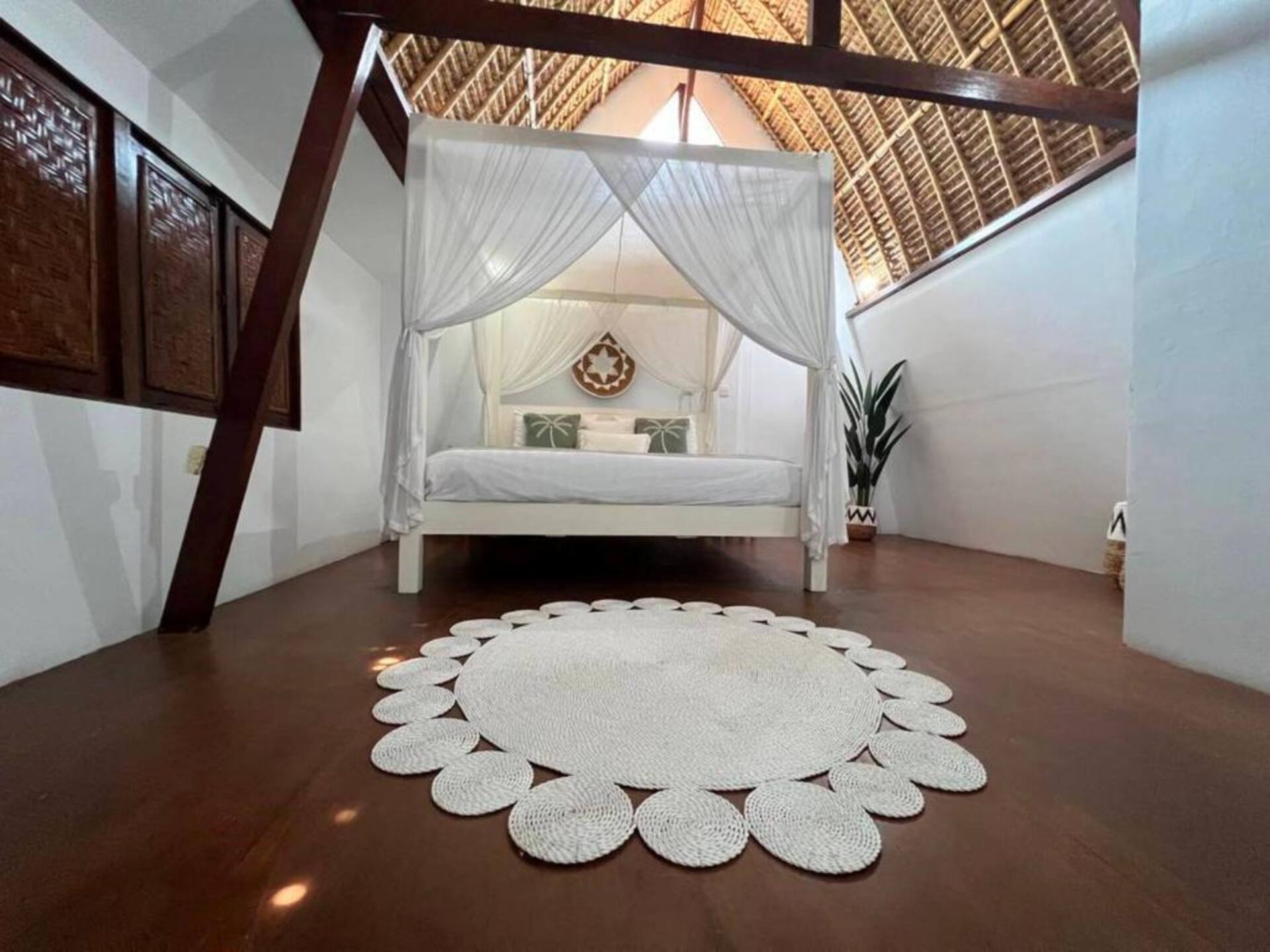 Easygoing Coastal Nook 2 Bedroom Private Villa in Legian 3