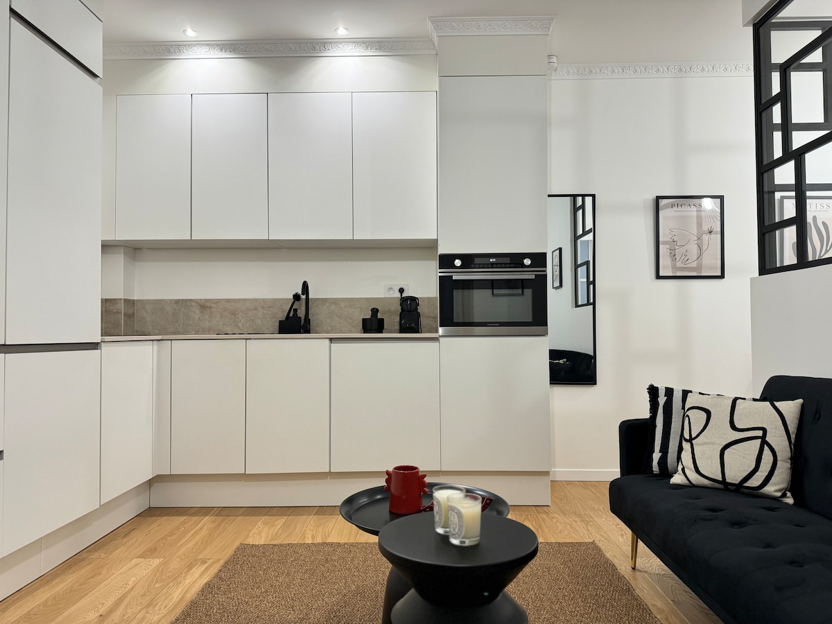 Beliebte Airbnb-Anzeige: The Bouchut Suite - Breteuil in Paris