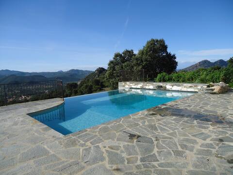 Corsica gîte 4 people, pool, sea