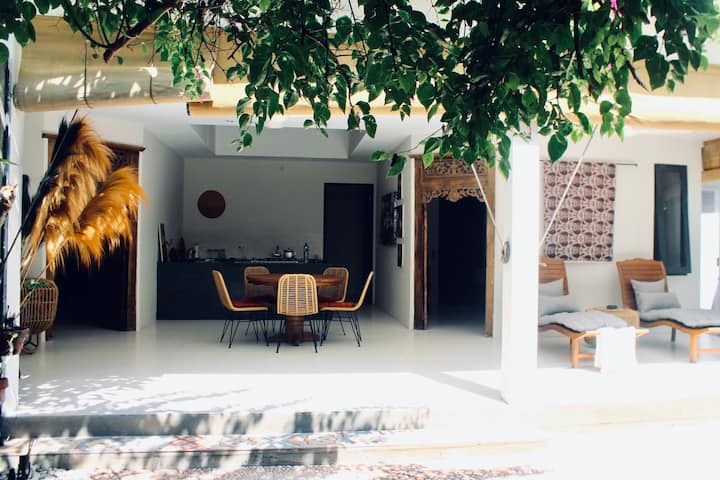 Pulau | Private & Open 2 Bedroom Villa - Sanur