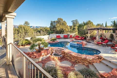 Luxury 5-Br Home with Pool, Spa & Panoramic Views