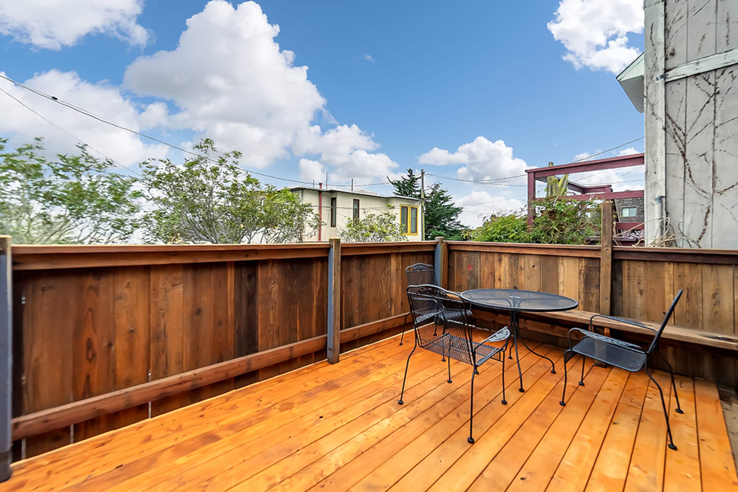 Home in San Francisco · ★4.72 · 1 bedroom · 2 beds · 1 bath - Image 19