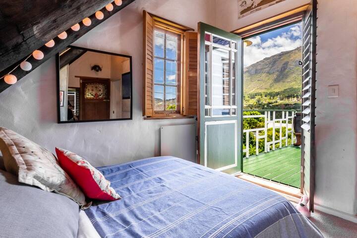 Two Pools Villa – Mountain View gallery image 3