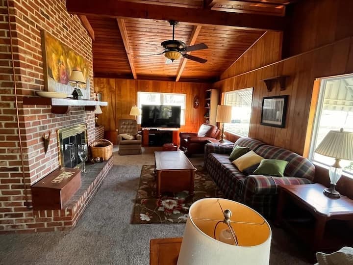 St Johns River Retreat - Unit2 - Crescent City, FL