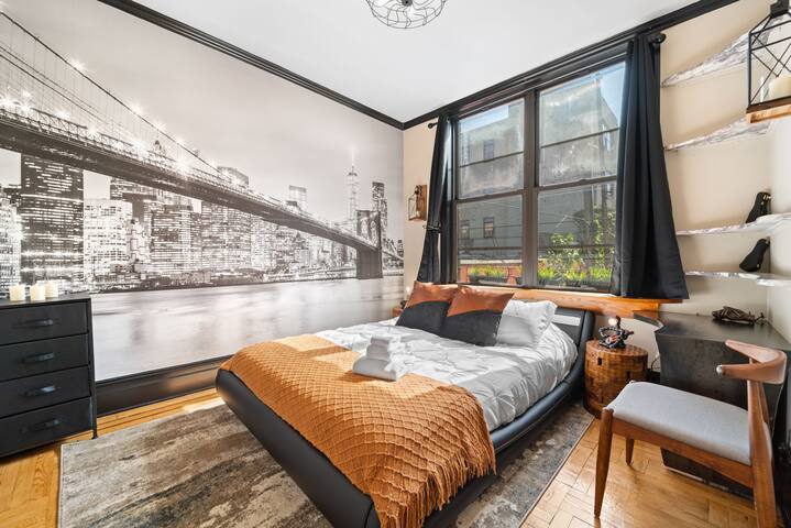 Bushwick Gem – Art-Infused 2BR w/ Rooftop gallery image 2