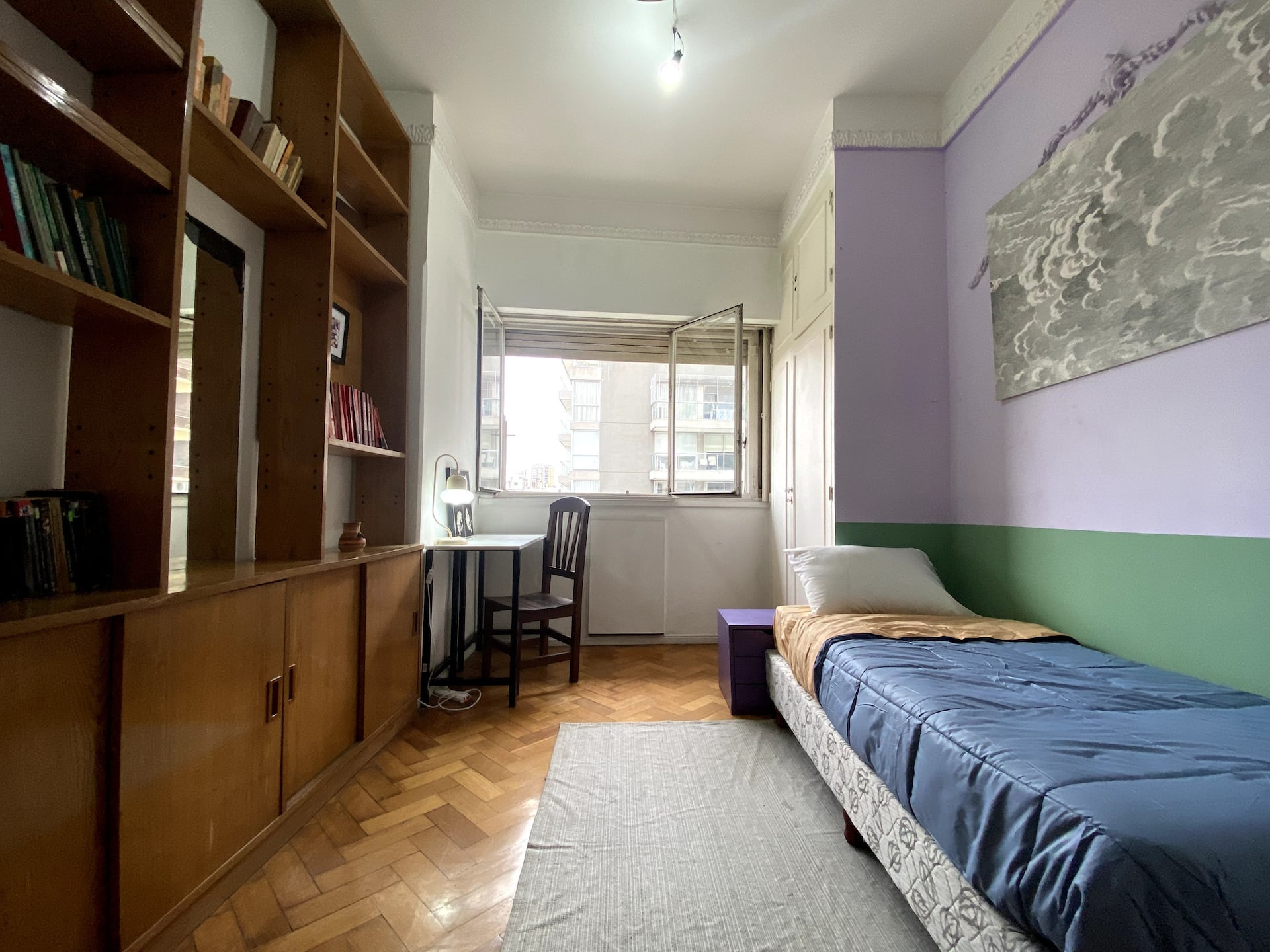 Quarto mobiliado em apartamento em Balvanera