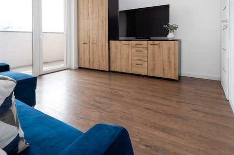 Top performing Airbnb: Manufaktura Apart with Parking and Two Bathrooms in łódź Bałuty