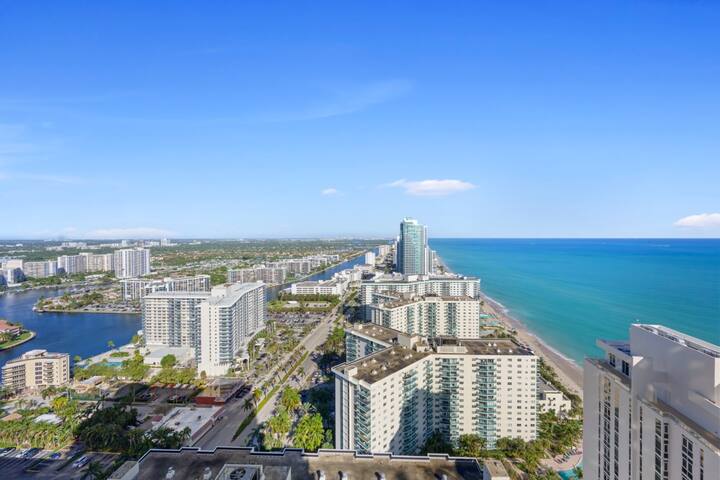 Elevated Breathtaking Oceanfront Views /2BR 2BTH gallery image 2