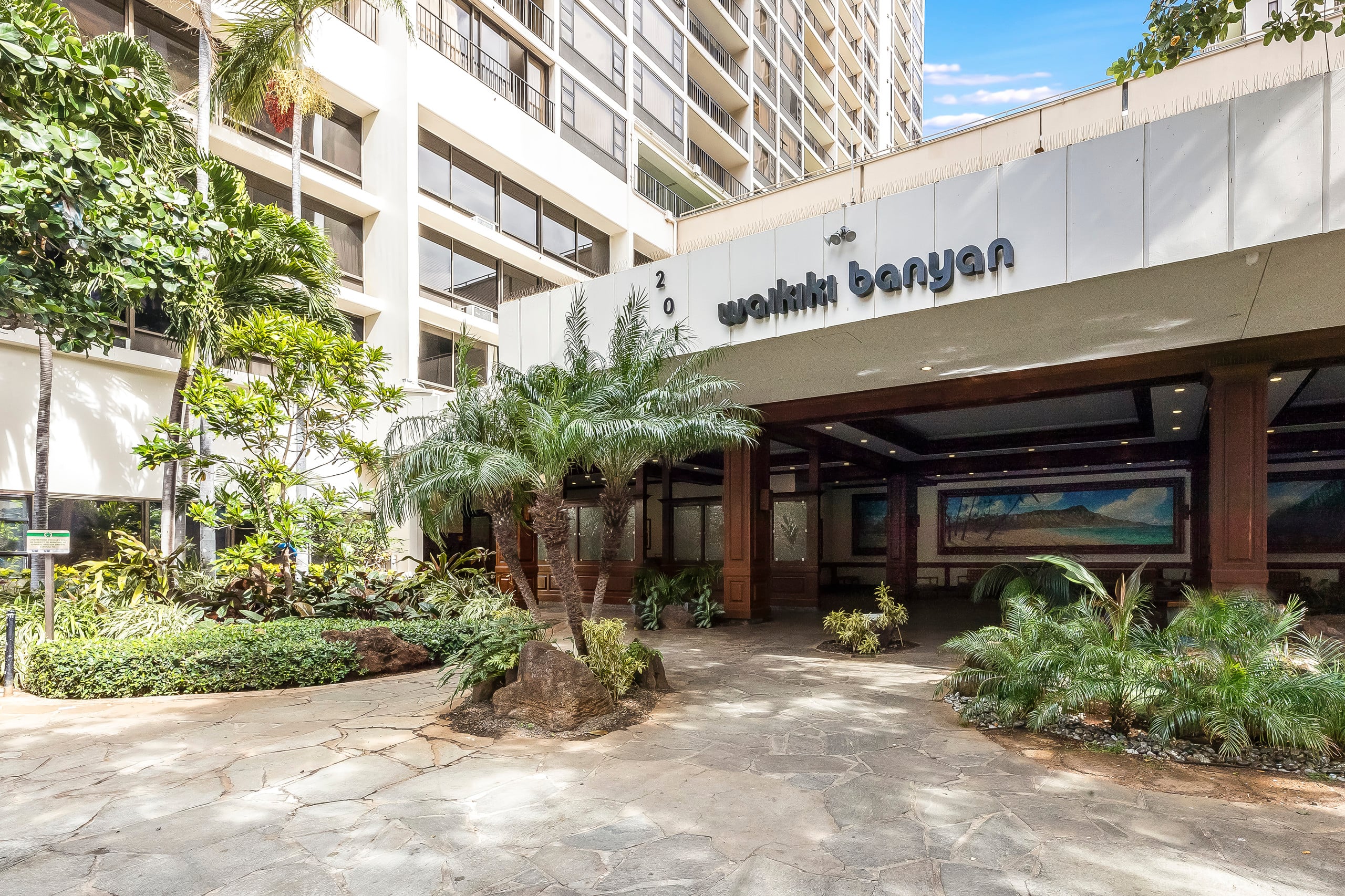 A Modern Mix Waikiki Edition: 1 Br w/ Free Parking - Image 35