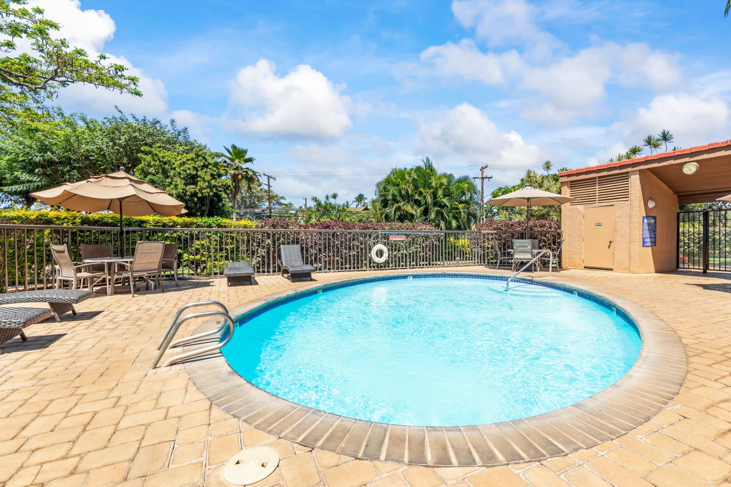 Condo in Kihei · ★4.95 · 2 bedrooms · 3 beds · 2 private baths - Image 37