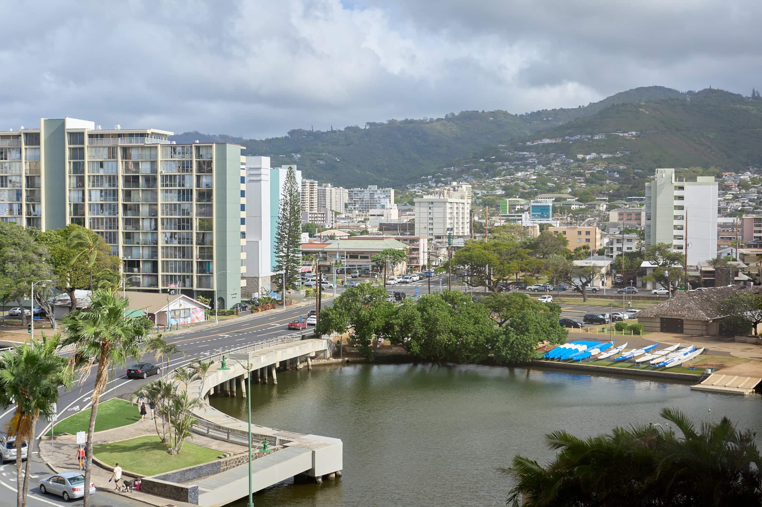 Condo in Honolulu · ★4.76 · Studio · 1 bath - Image 6