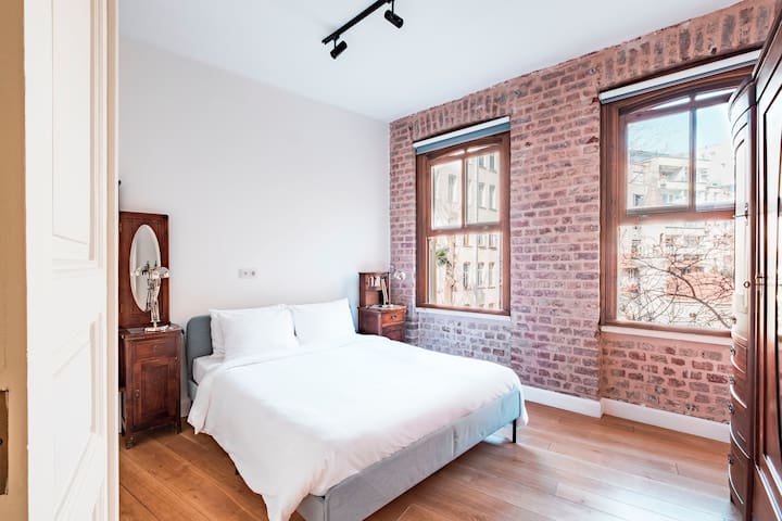 Homie Suites | Galata | 2br Apartment #LU2