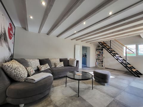 Propriété Airbnb réussie: The Targa House à Mâcon
