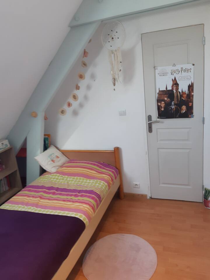 Спална соба 2, на 1-ви кат. 