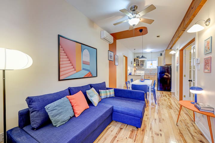 Two Floor Sleeps 18 w/ Huge Terrace