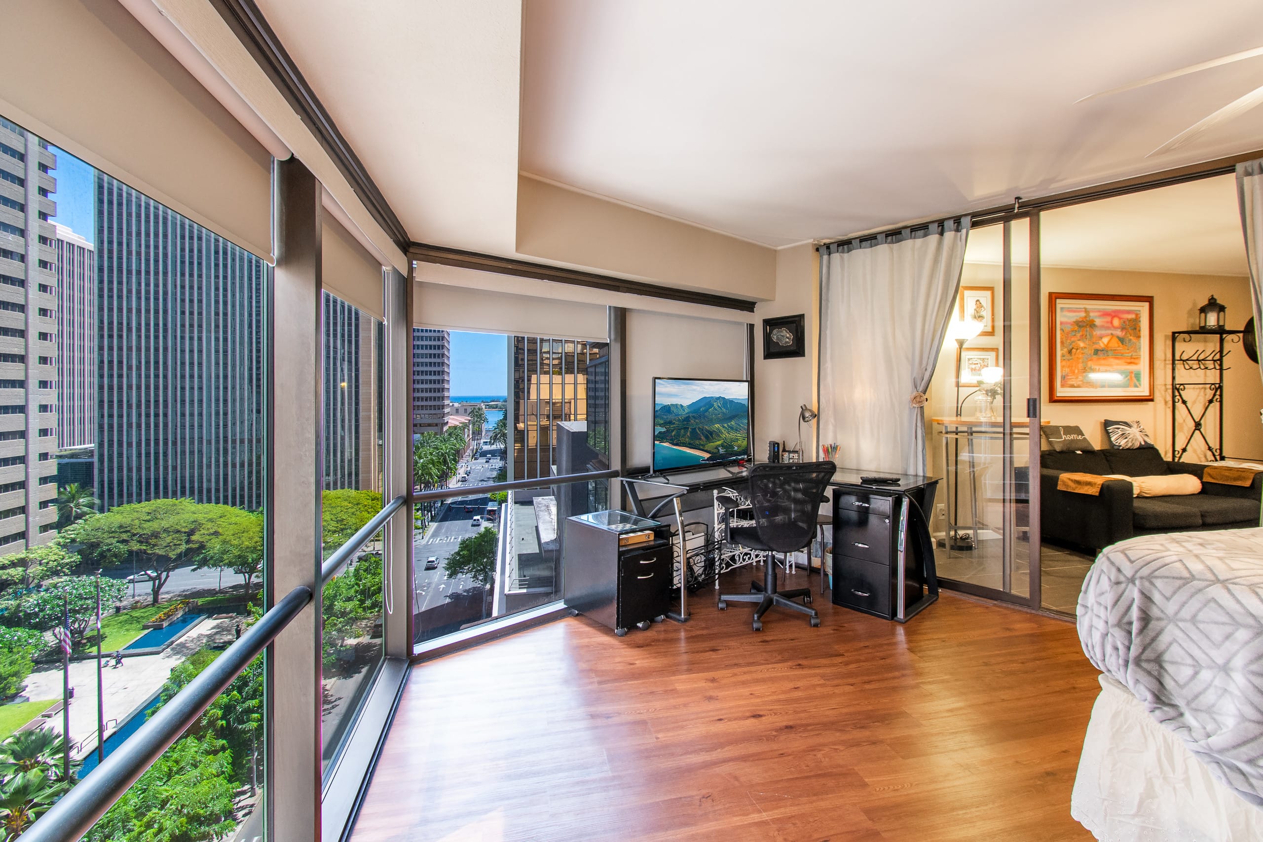Condo in Honolulu · ★4.57 · 1 bedroom · 1 bath - Image 7