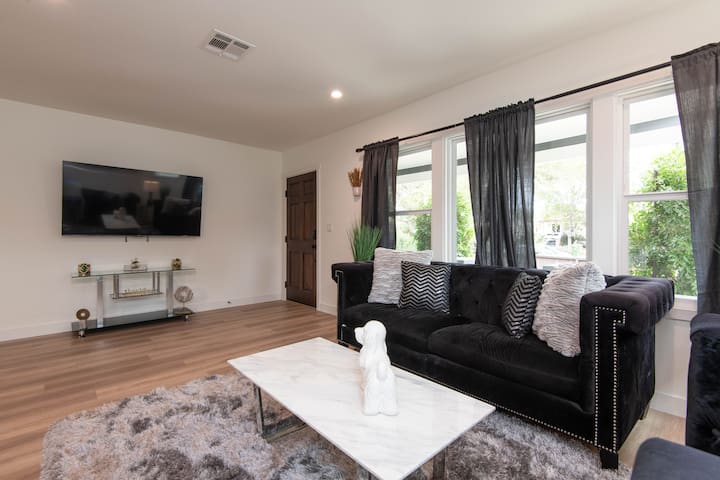 Awesome House in Atwater Village