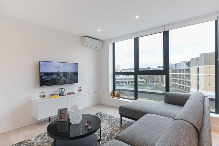 The Chalk Farm 3 bed Terrace Escape gallery image 4