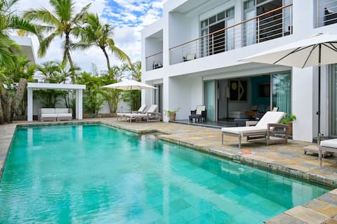 Villa Horizon Beachfront by Dream Escapes