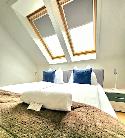 Popular Airbnb listing: Bird Home Room 14 in St. Ruprecht