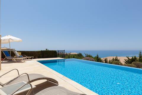 Aphrodite Hills Rentals - 3 Bedroom Junior Villa