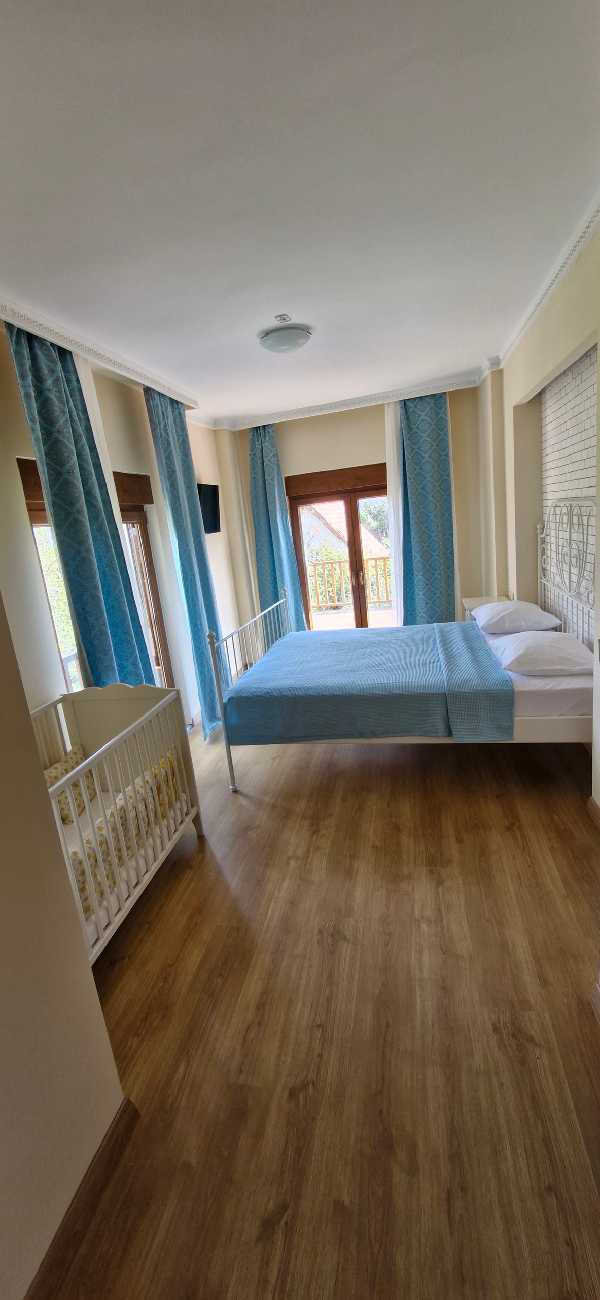 غرفة النوم 2