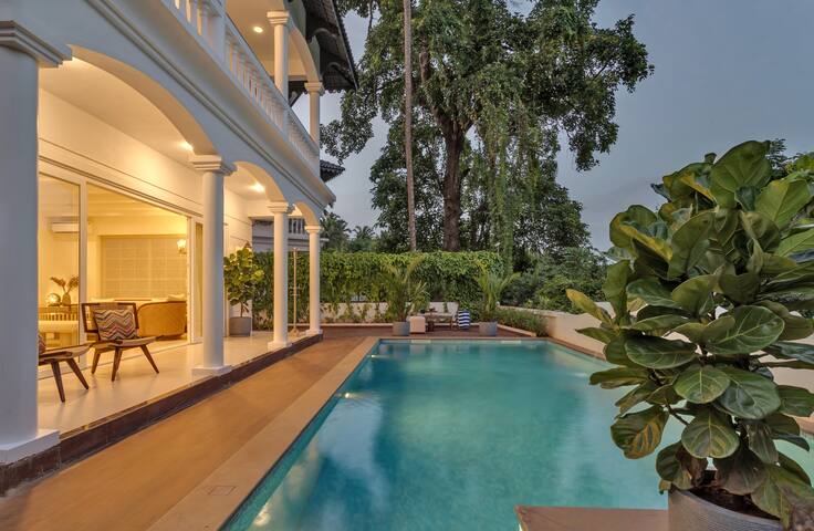 Luxurious 4BHK villa with private pool at Anjuna