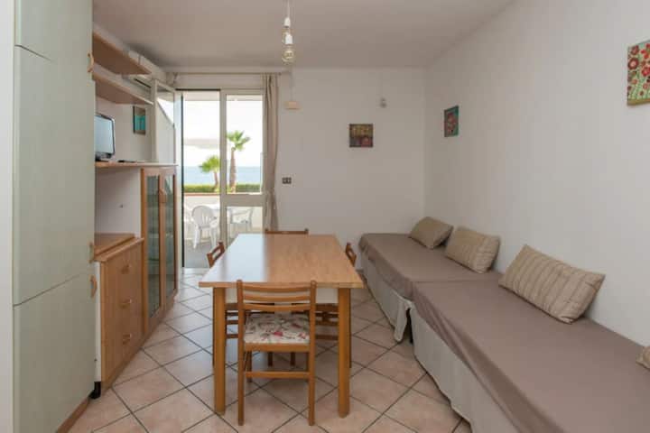 Residence Mare Azzurro 8 - Primo Piano- Vista Mare - Torre San Giovanni