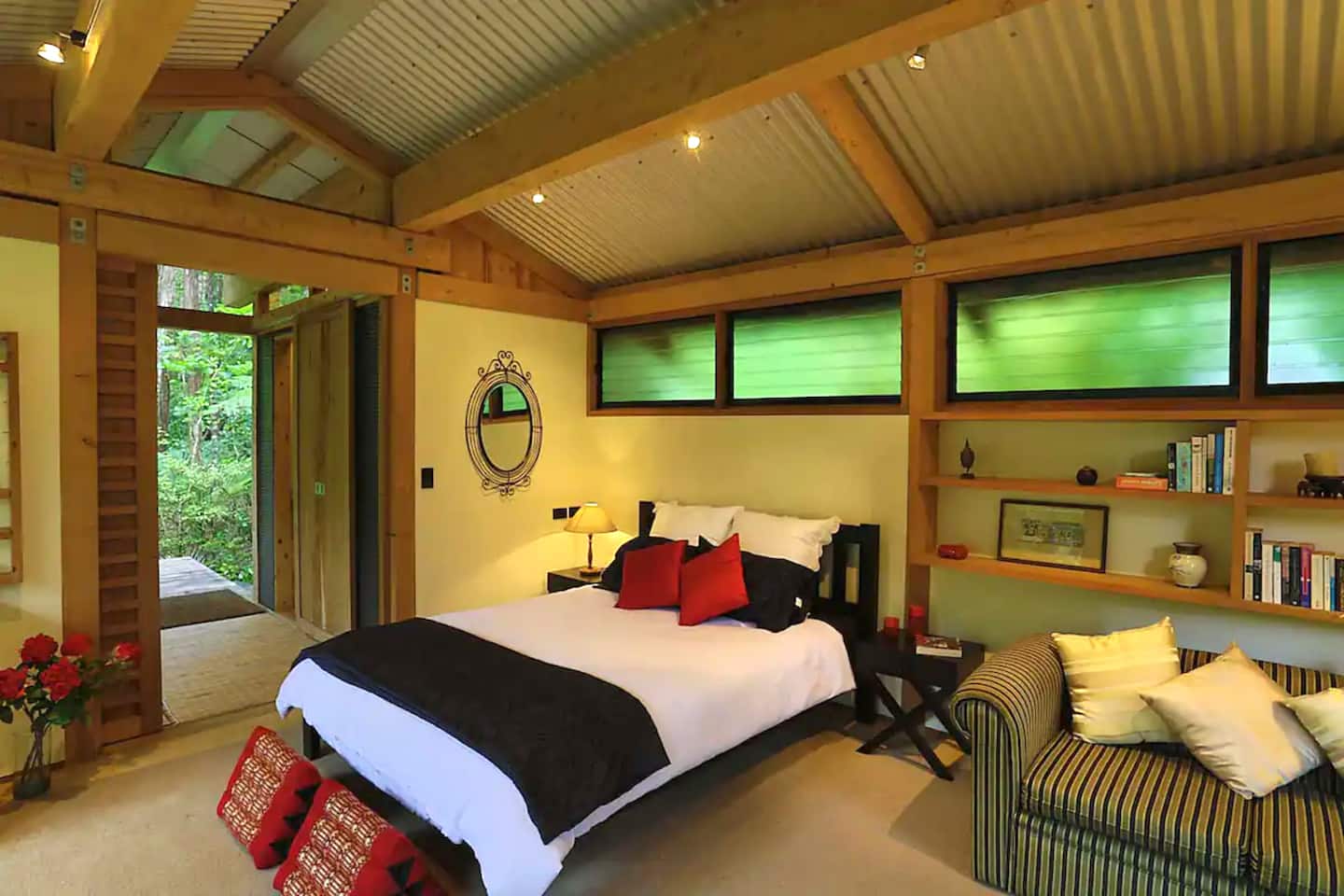Kauri Forest Chalet 5