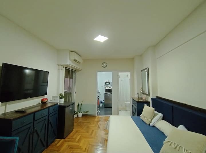 Квартира-студия с отдельной кухней в Balvanera