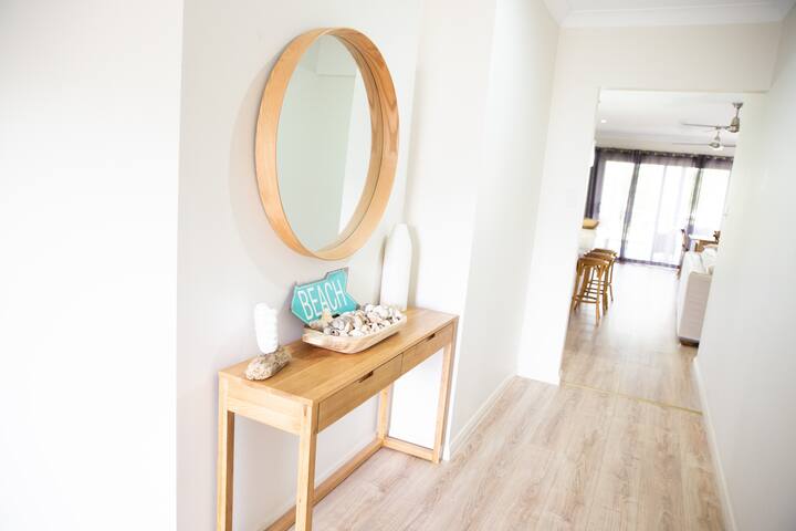 Emerald Villa on Diamond Beach gallery image 5