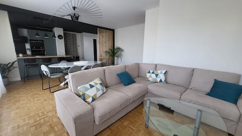 Airbnb performant: Spacious and modern apartment à Tours