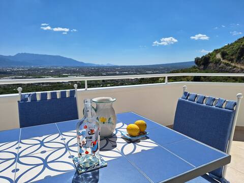 Annacapri - Panoramic Country House with  pool