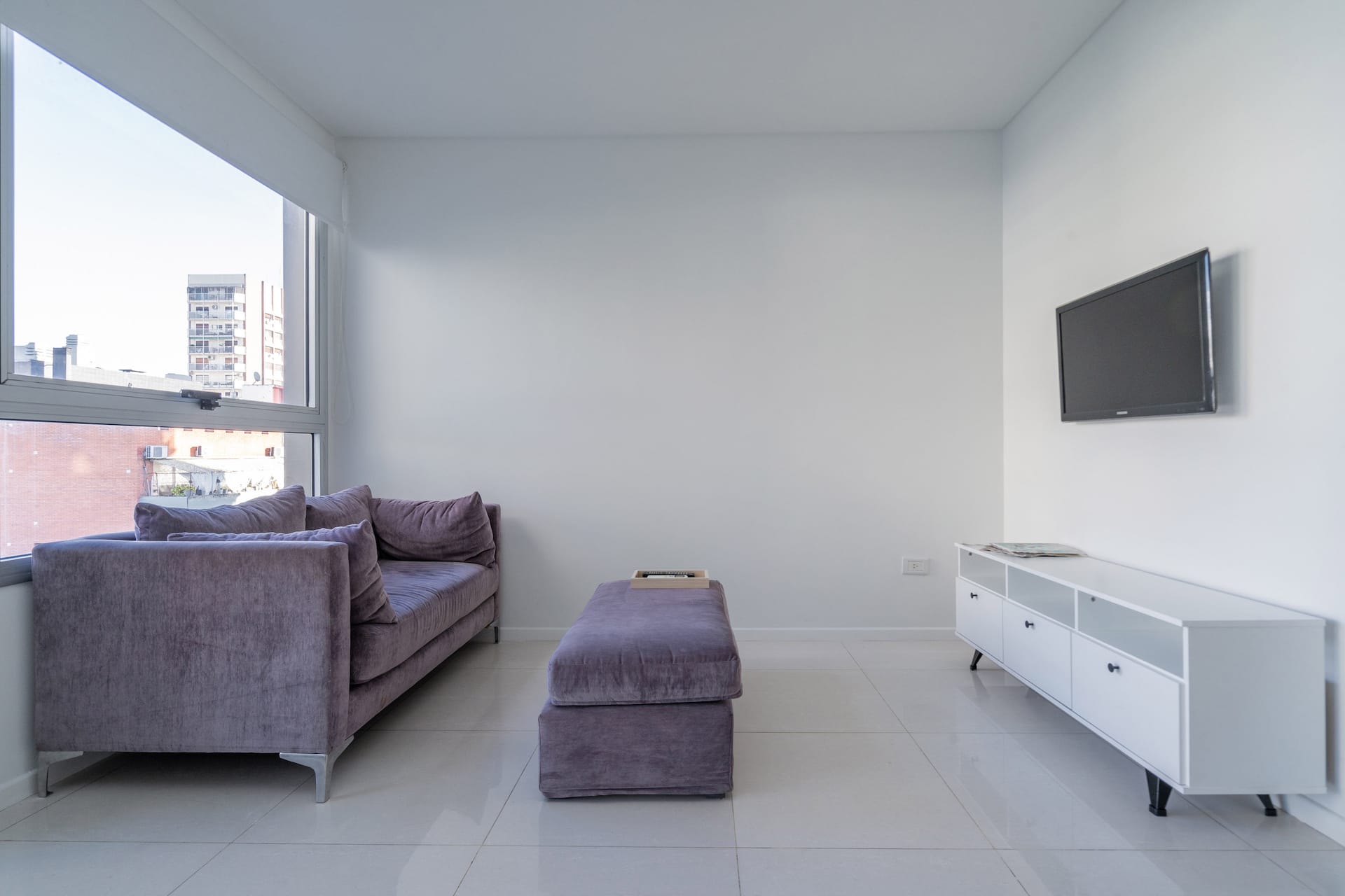 Bright & Cozy ~ High floor ~ Balcony ~ Pool ~ bbq