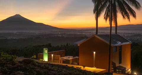 Hot Tub Cabin w/ View @Manado