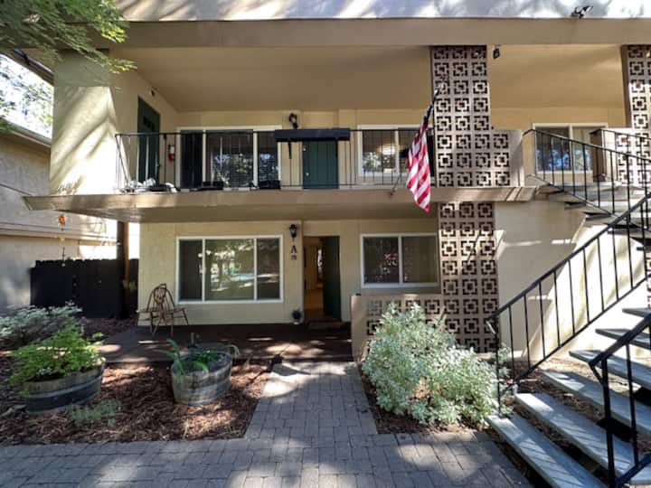 South Lake Tahoe - Ski Condo - South Lake Tahoe, CA