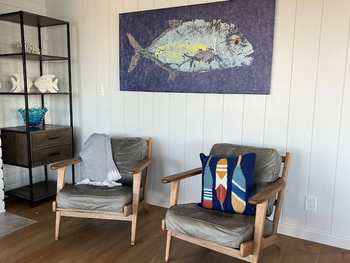 Bayside Bungalow - Long Beach, CA