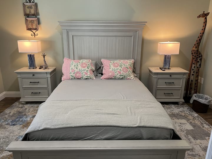 Menšia manželská posteľ