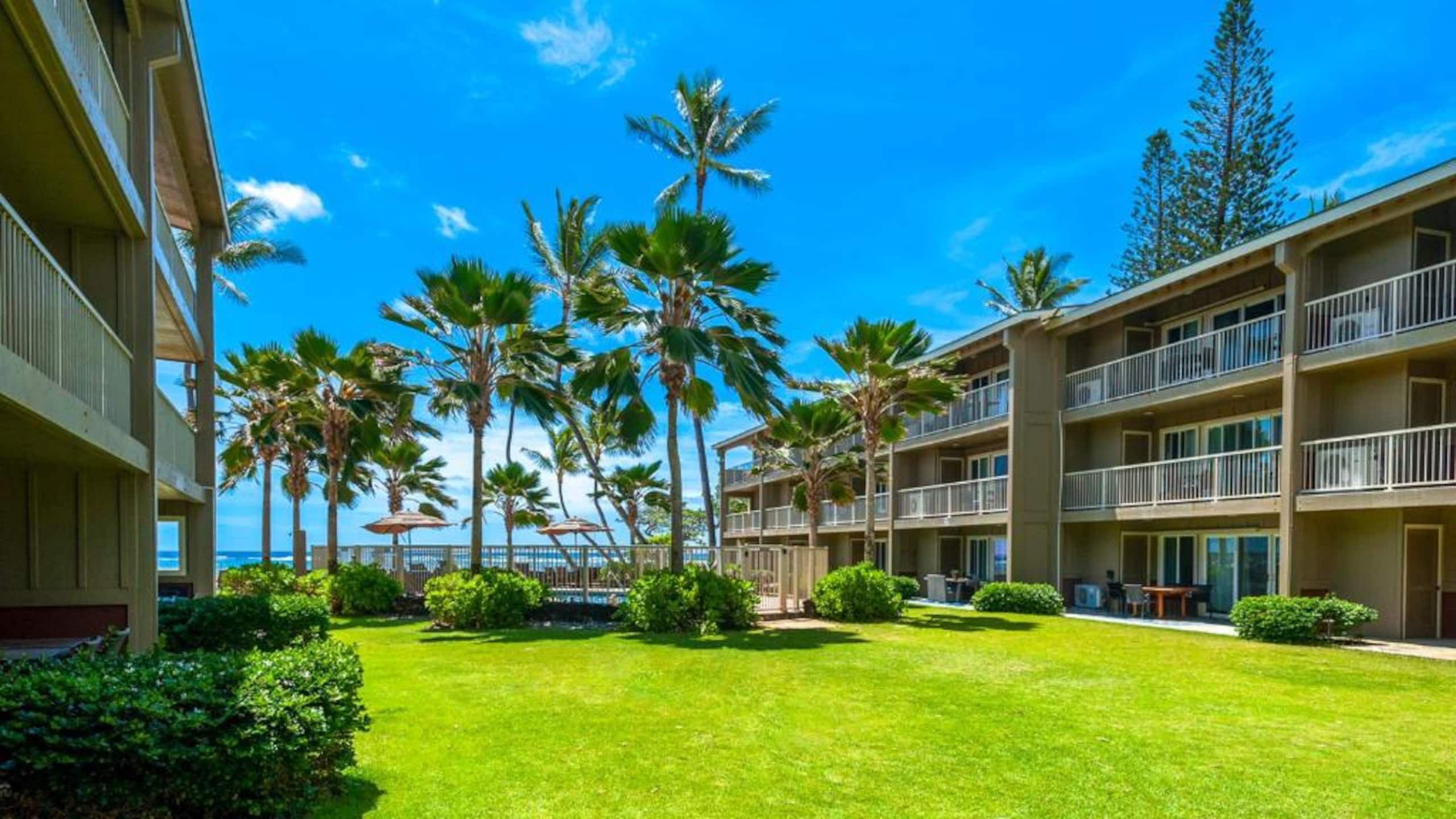 Condo in Kapaa · ★4.91 · 2 bedrooms · 2 beds · 1.5 shared baths - Image 20