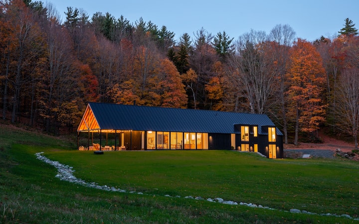 Hilltop Hideaway in Woodstock