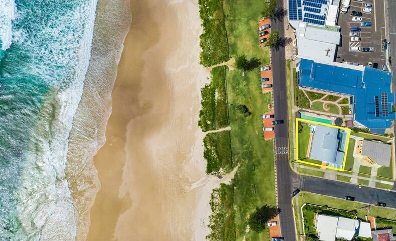 Pacific House gallery image 2