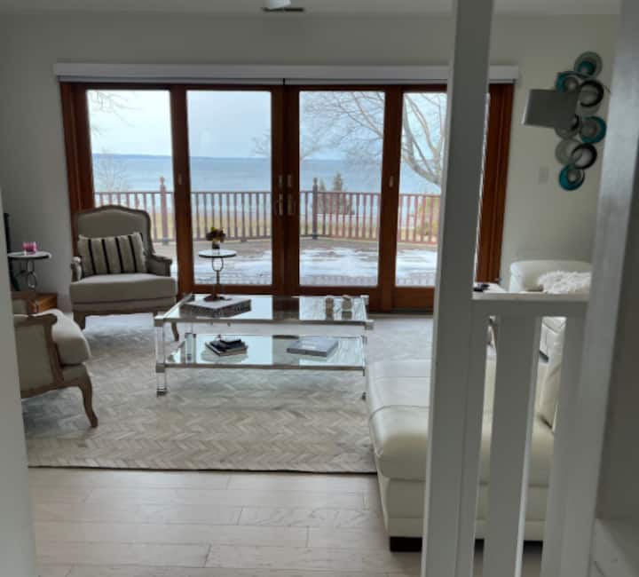 Exclusive Lakefront Home Retreat /Baby Grand Piano - Finger Lakes, NY
