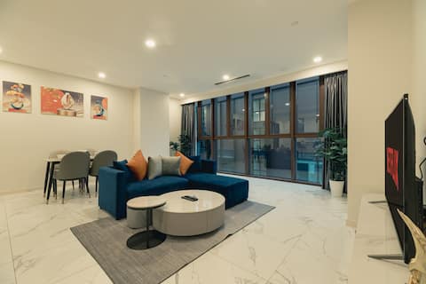 Large balcony, spacious, fully equipped [2-bed]