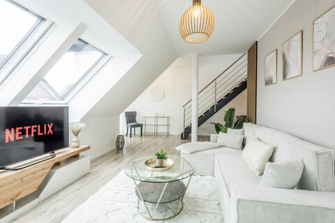 Roof-Suite 01 I Elevator I BBQ I WiFi I Balcony I TV
