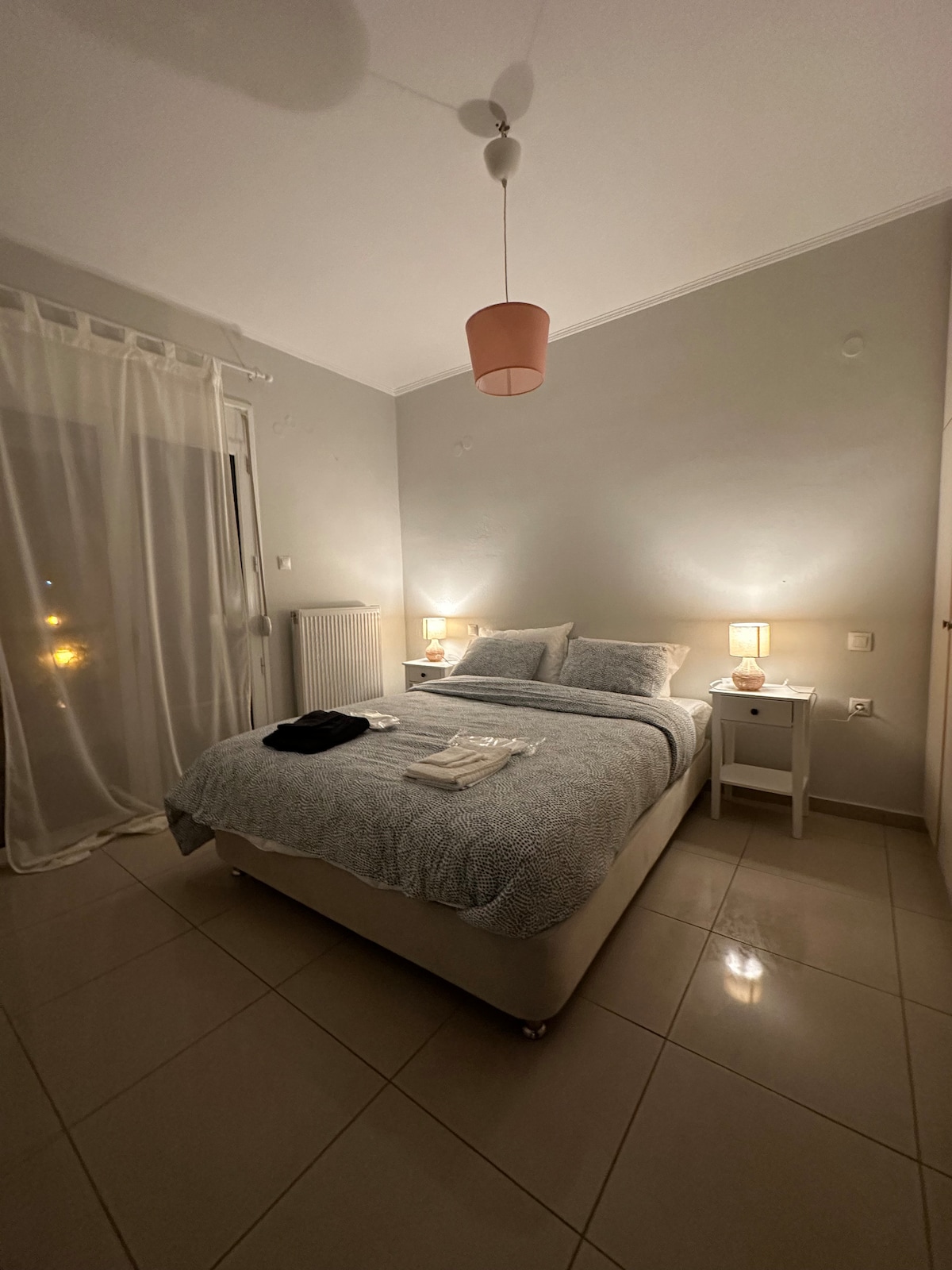 غرفة النوم 1